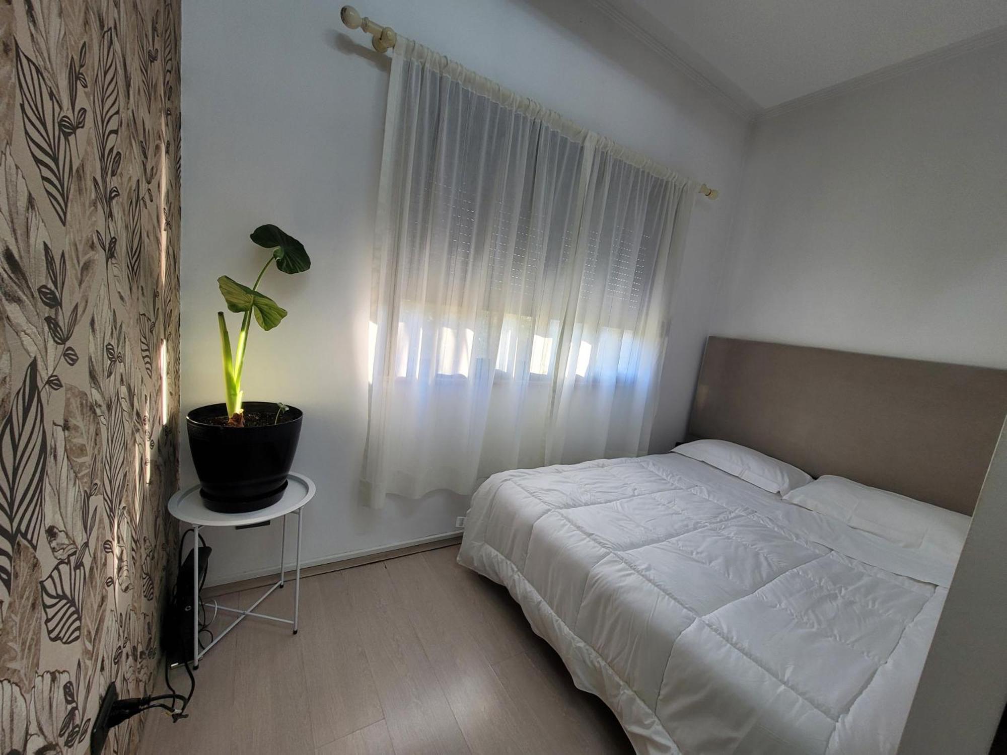 An Apartment With Fireplace Tirana Habitación foto